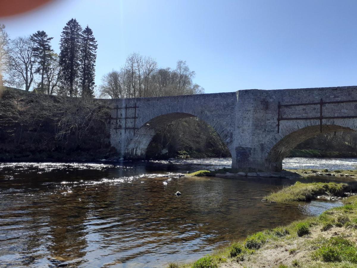 The Speyside Hotel And Restaurant Grantown-on-Spey Exterior photo